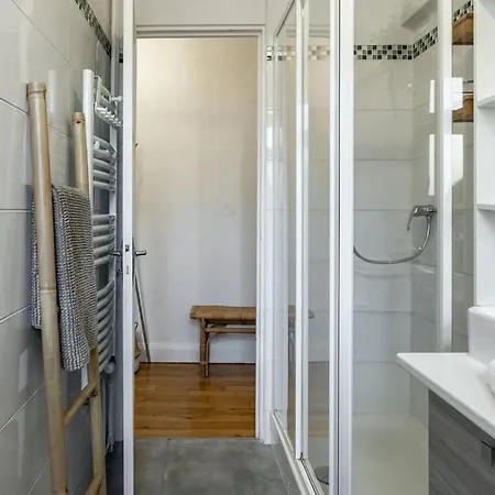 Premium Flat In Well Furnished 16th District