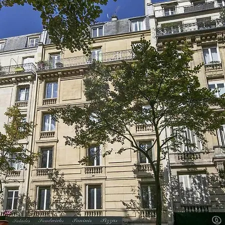 Premium Flat In Well Furnished 16th District Διαμέρισμα